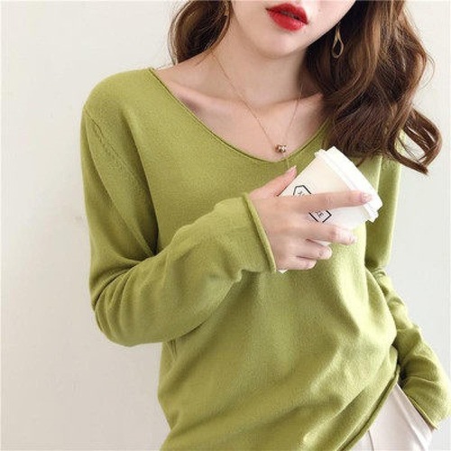 Women's thin V-neck knit sweater for layering, loose and versatile, large size base top