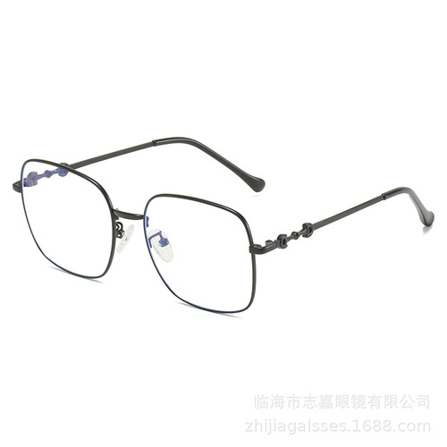 New trendy square large frame blue light blocking glasses for women, retro metal frames, Ni Ni style natural flat unlined glasses