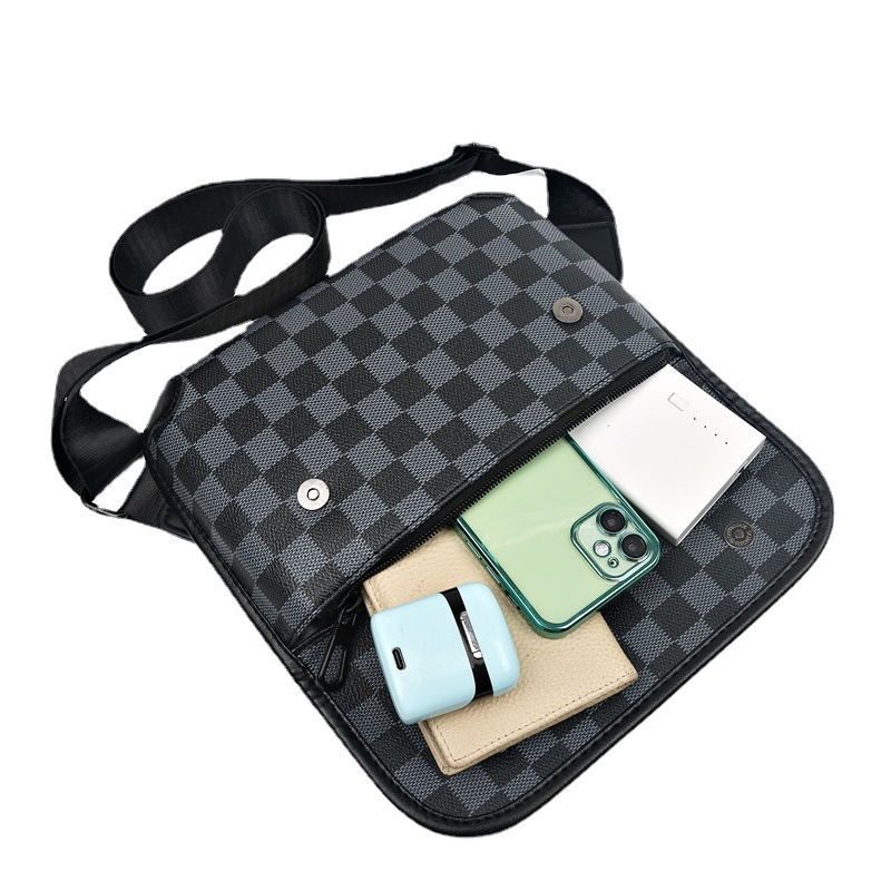 Internet celebridad mismo estilo, al por mayor en stock marca de moda bolso de hombro de los hombres