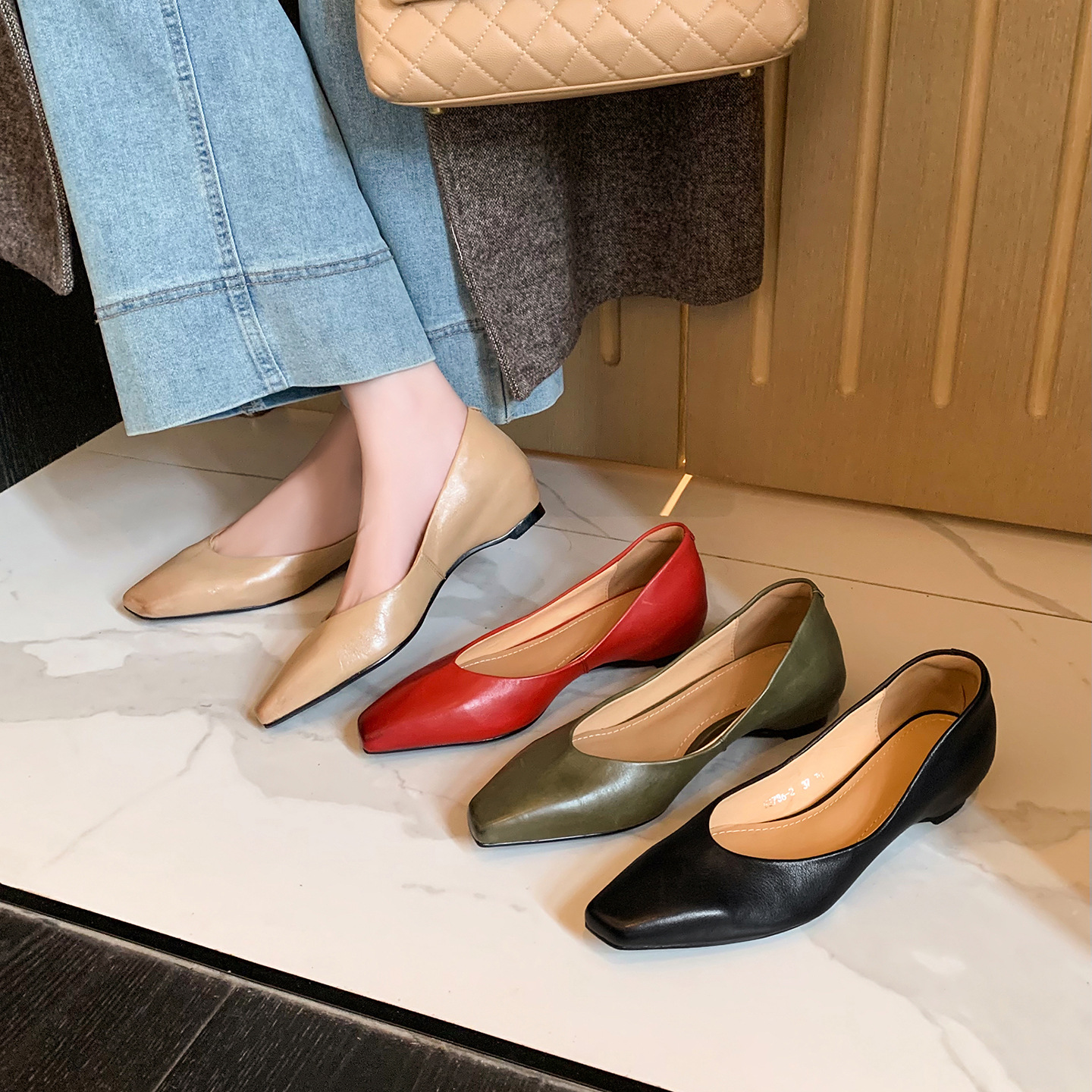 Giày cao gót nữ mũi nhọn miệng nông phong cách Hàn Quốc, gót dày dốc — đen chi tiết 1