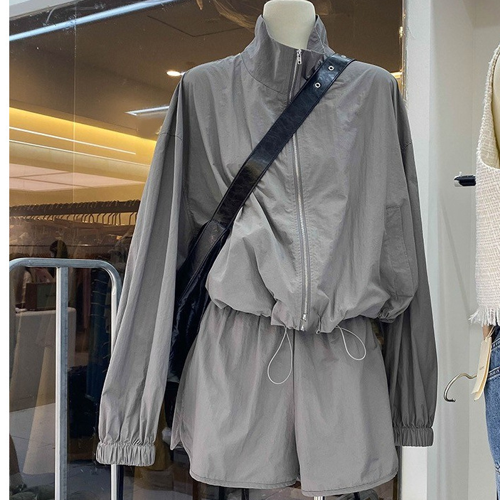Early Autumn Windproof Jacket suit Women's Lightweight Breathable Coat Short Top Comfortable Two-Piece Set with Stomach Waist Shorts
