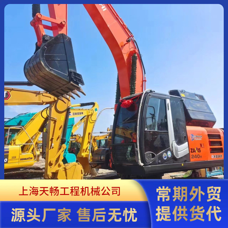 小松出口神钢150常年卡特挖掘机301货代140120中型日立提供