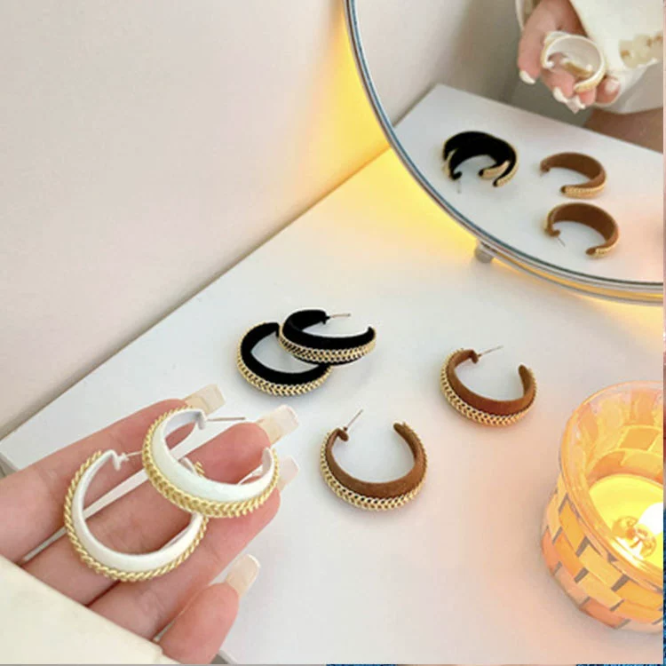 Винтажные C-образные серьги-цепочки, стекающиеся женские легкие роскошные круглые серьги-гвоздики, отличительные французские художественные элегантные серьги в стиле интернет-знаменитостей