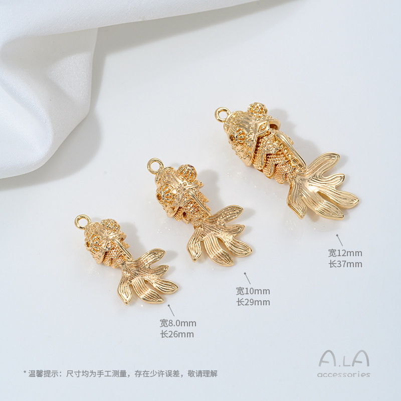 Color de retención de color paquete de 14K accesorios de joyería de bricolaje dorado peces de colores colgante de koi cuerda hecha a mano pulsera de perlas accesorios materiales