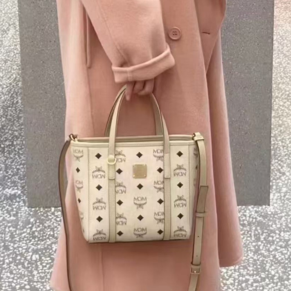 New MC Monogram All-over Print Retro Tote Bag - Versatile Handbag, Shoulder Bag & Crossbody Bag for Women's Commuting - Thumbnail 3