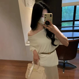 女式针织衫;毛衣;女式T恤