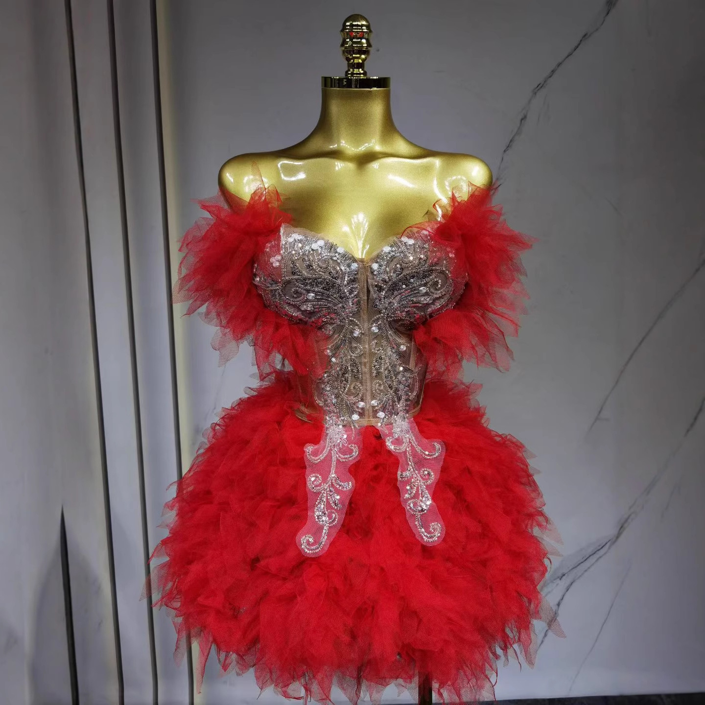 Clothing: Diamond-Embellished Female Singer's Sexy Mesh One-Shoulder Bustier Dress, White European and American Style Pop Tight-Fitting Gown