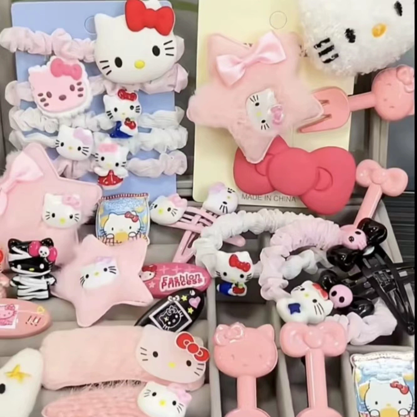 Набор аксессуаров для волос (Hello Kitty) — милые заколки в корейском стиле, 19 штук