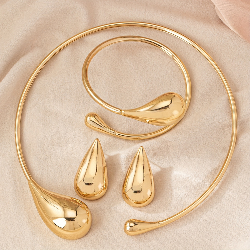 Hot-Selling Fashionable and Personalized Large and Small Water Drop High-Quality Open Exaggerated Metal Style Women's Versatile Choker Necklace Bracelet Hot-Selling Fashionable and Personalized Large and Small Water Drop High-Quality Open Exaggerated Metal Style Women's Versatile Choker Necklace Bracelet