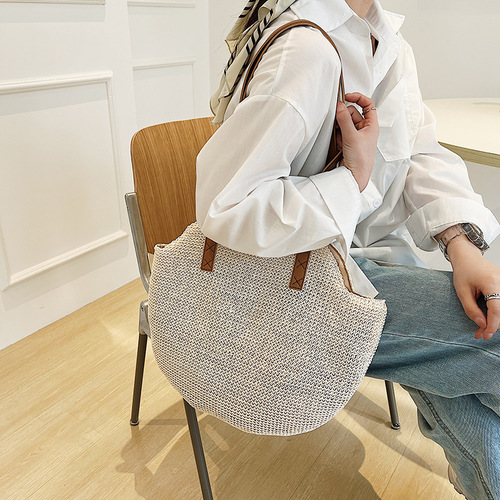 Internet celebrity bag for women  new spring retro large-capacity straw woven bag seaside vacation portable shoulder bag