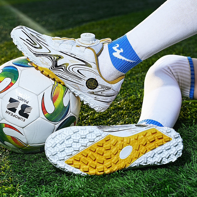 Scarpe da calcio per bambini Ragazzi e ragazze TF Unghie rotte Studenti delle scuole primarie e medie Scarpe da ginnastica professionali per l'allenamento di gioco offline transfrontaliere_voghion.com