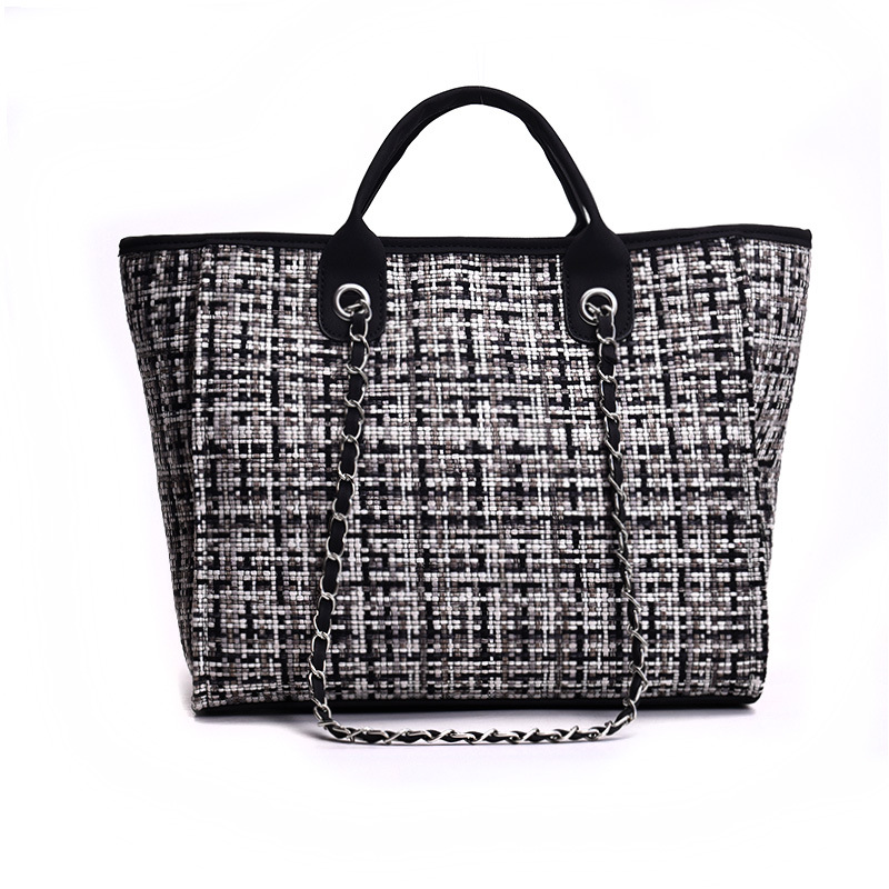 Women's Large Canvas Plaid Solid Color Streetwear Zipper Tote Bag display picture 5