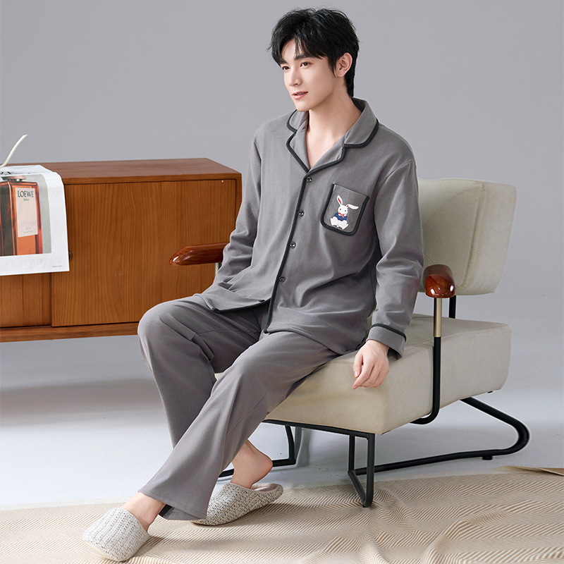 Pijamas de cotton para hombres otoño y invierno de 2025 cálidos catiónicos cardigan de manga larga con un conjunto de ropa de hogar de alta calidad