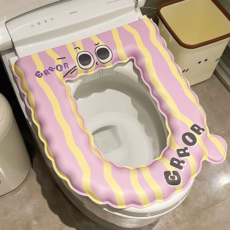 かわいいアニメの便器マット春夏は便器を拭くことができます。|undefined