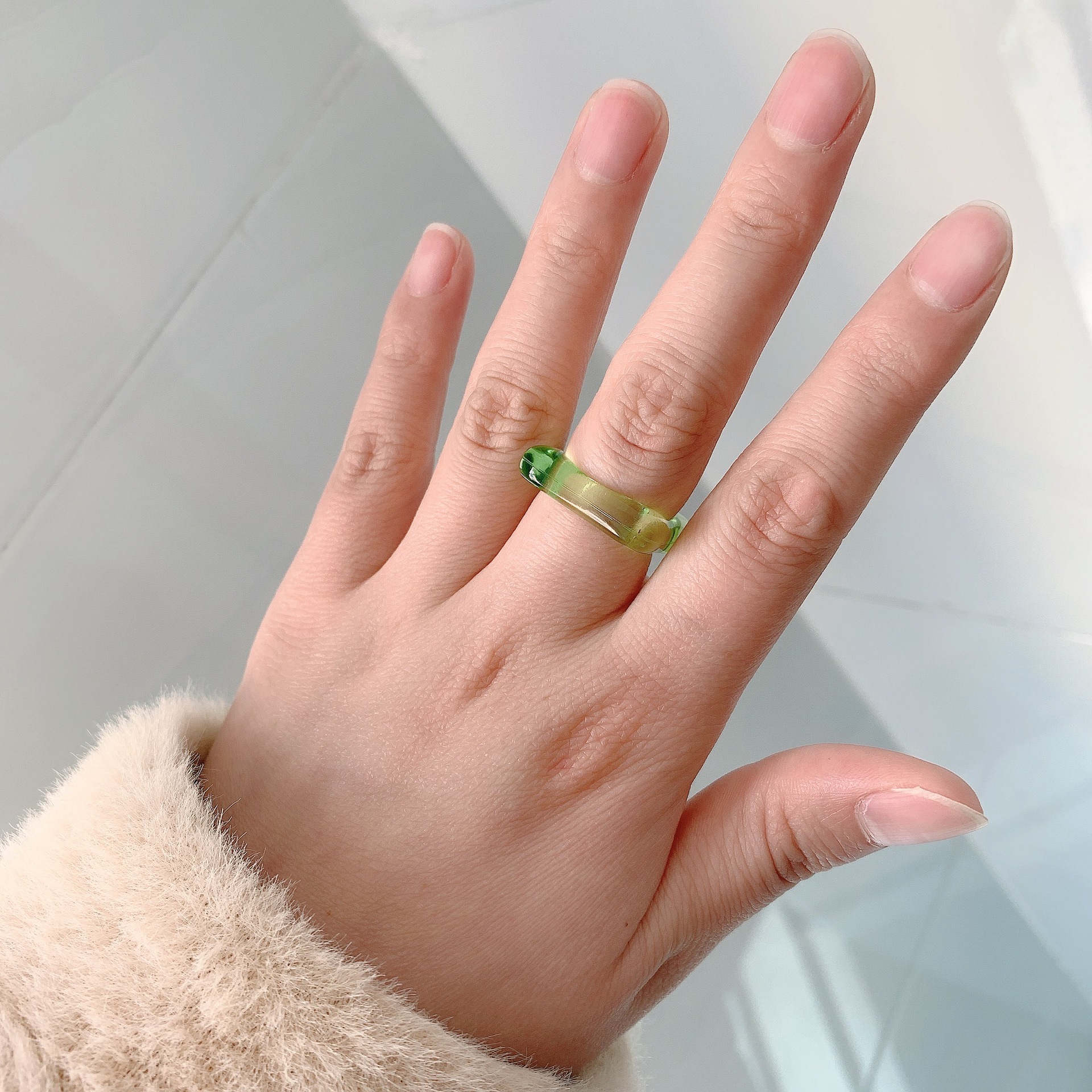 Hip-hop Color Diamond-shaped Resin Ring display picture 13