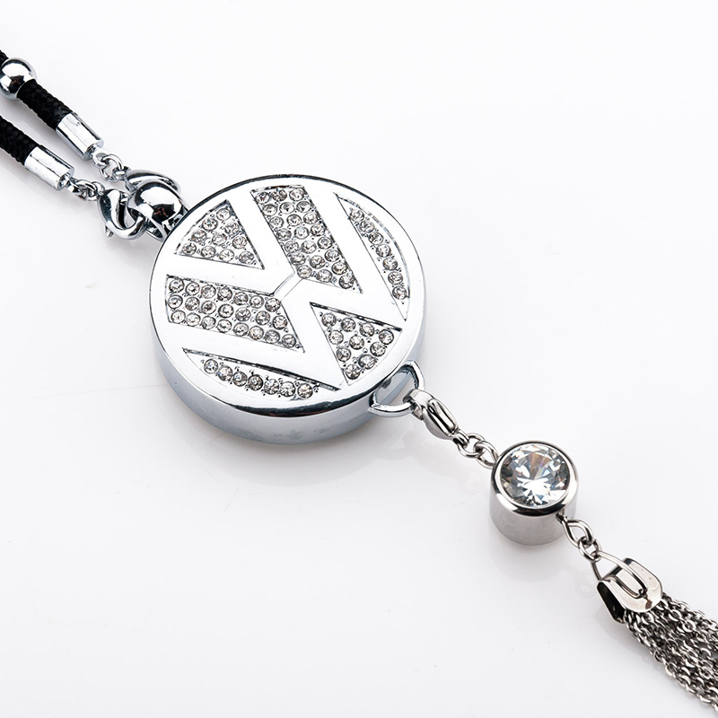 Specially Designed for Foreign Trade, Toyota Car Perfume Pendant with Long-Lasting Light Fragrance Essential Oil Aroma Diffuser Pendant with Inlaid Decorations