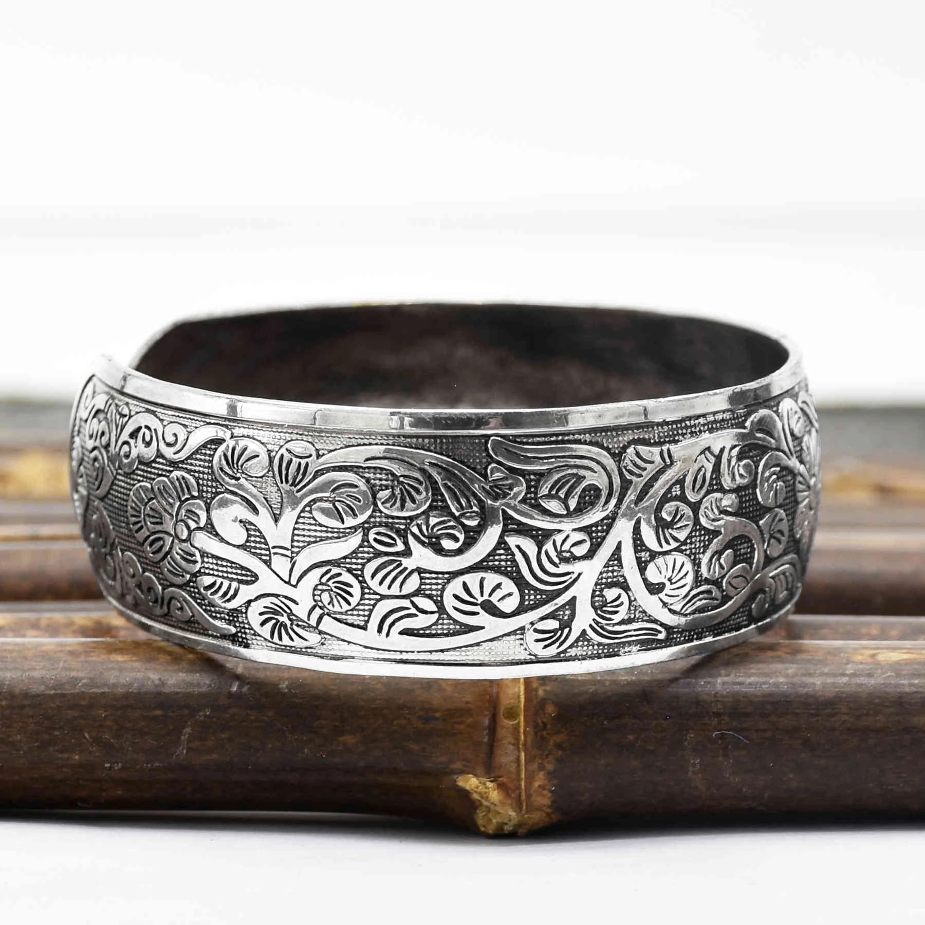 Silver Bracelet Image 3