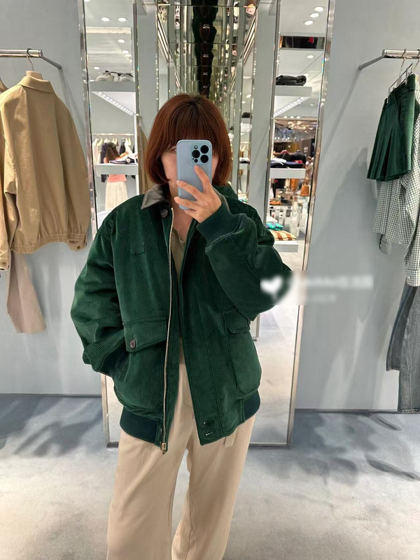 2025年早秋Miu*新款学院风宝石绿灯芯绒夹克外套搭压褶短半裙套装|undefined