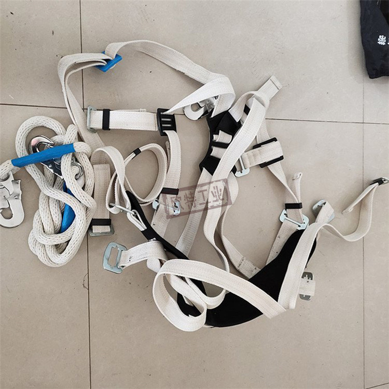 30绝缘蚕丝安全带 (3).jpg