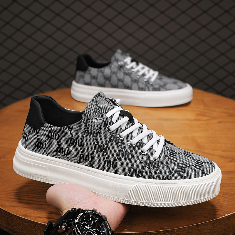 Primavera nuevos zapatos de panel de tela transpirable de cuatro estaciones para hombres, zapatos blancos casuales de todo fósforo para estudiantes de moda, zapatos deportivos de moda para hombres