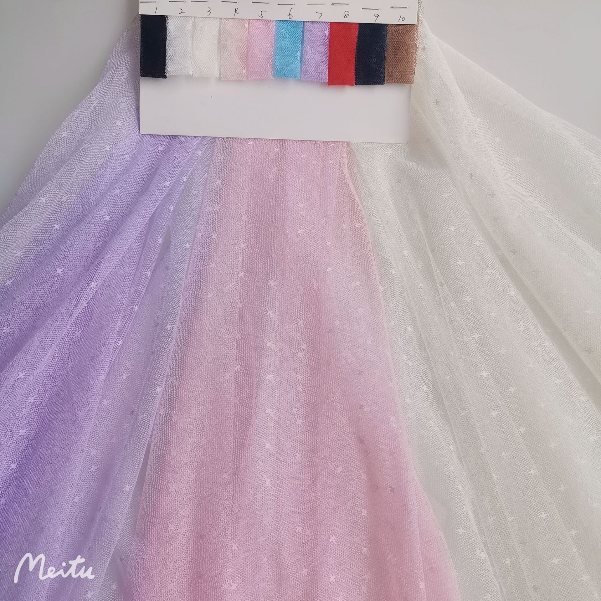 厂家直销~多色新款涤纶无弹轻盈薄透满天星提花网布 小清新款面料