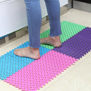 Candy Color Bathroom Non-Slip Mat Splicing Cuttable Drain Shower Mat Shower Mat Colorful Massage Foot Mat