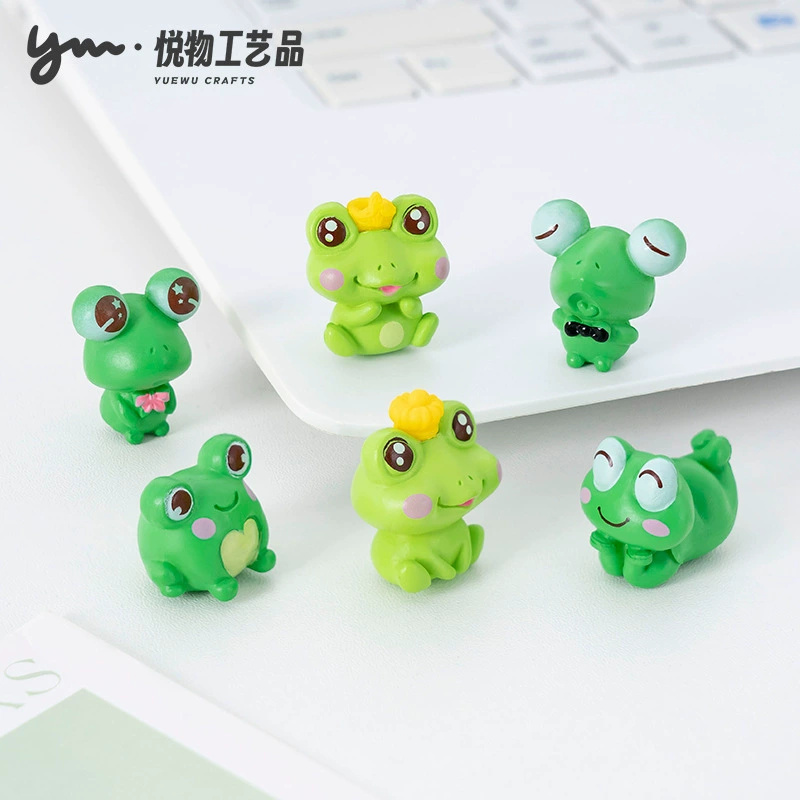 Креативный милый мультфильм лягушка принц diy декоративные аксессуары микро-ландшафтный мини-настольный автомобиль с небольшим украшением