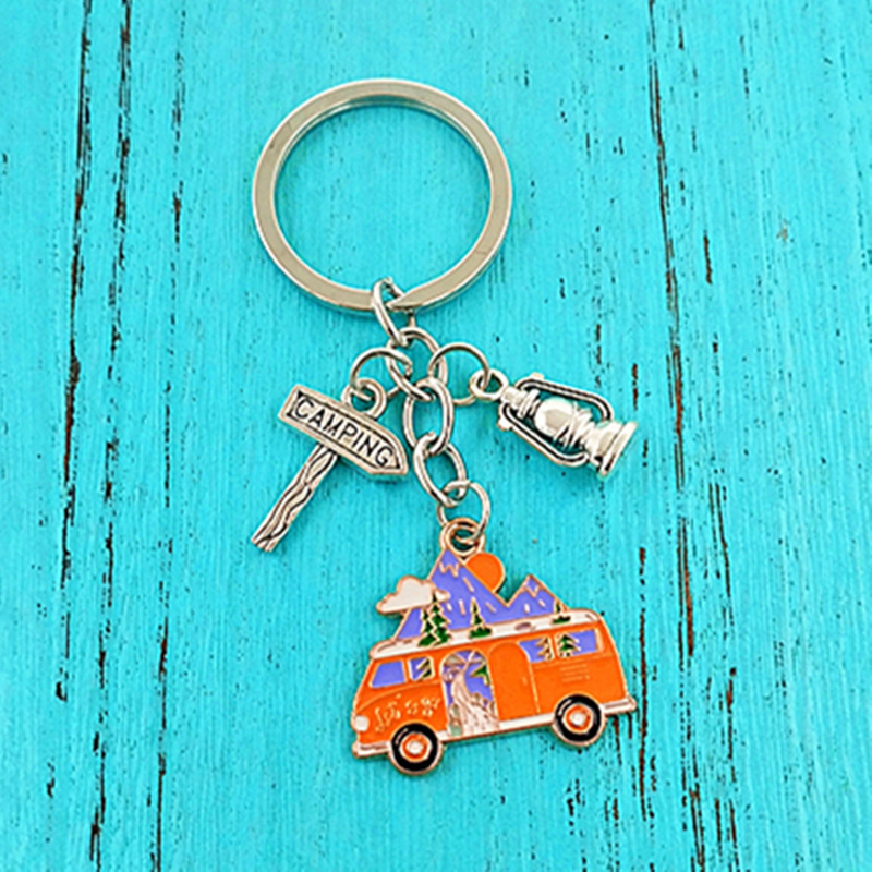 European and American Cross-border Alloy Kerosene Lamp Signs Travel Tourism Outdoor Dripping Oil RV Keychain Backpack Pendant