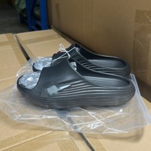 2025拖鞋男夏季潮牌外穿防滑耐磨橡胶运动踩屎感男士沙滩凉拖批发