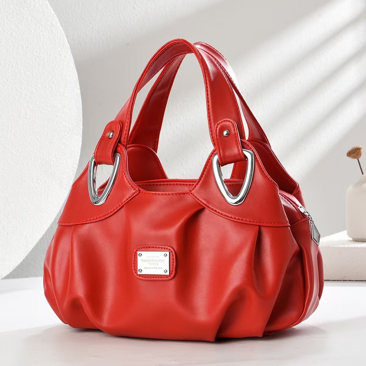 Bolso de mano de gran capacidad 2025, nuevo estilo de impresión, bolso de hombro, transporte, ocio, bolso de mano.