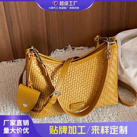 女士斜挎包;女士单肩包;女士双肩包