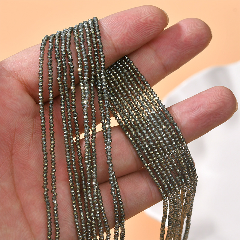 5g Weight Beads Jewelry Making Type 2MM Jewelry Making Size DIY Jewelry Accessories Classification 0.5mm Hole Size 200 Pieces Per Piece Quantity Glass Material Solid Color Pattern Simple Style Style 200 Pieces Per Piece 2MM 0.5mm Glass Solid Color DIY Jewelry Accessories Beads 4