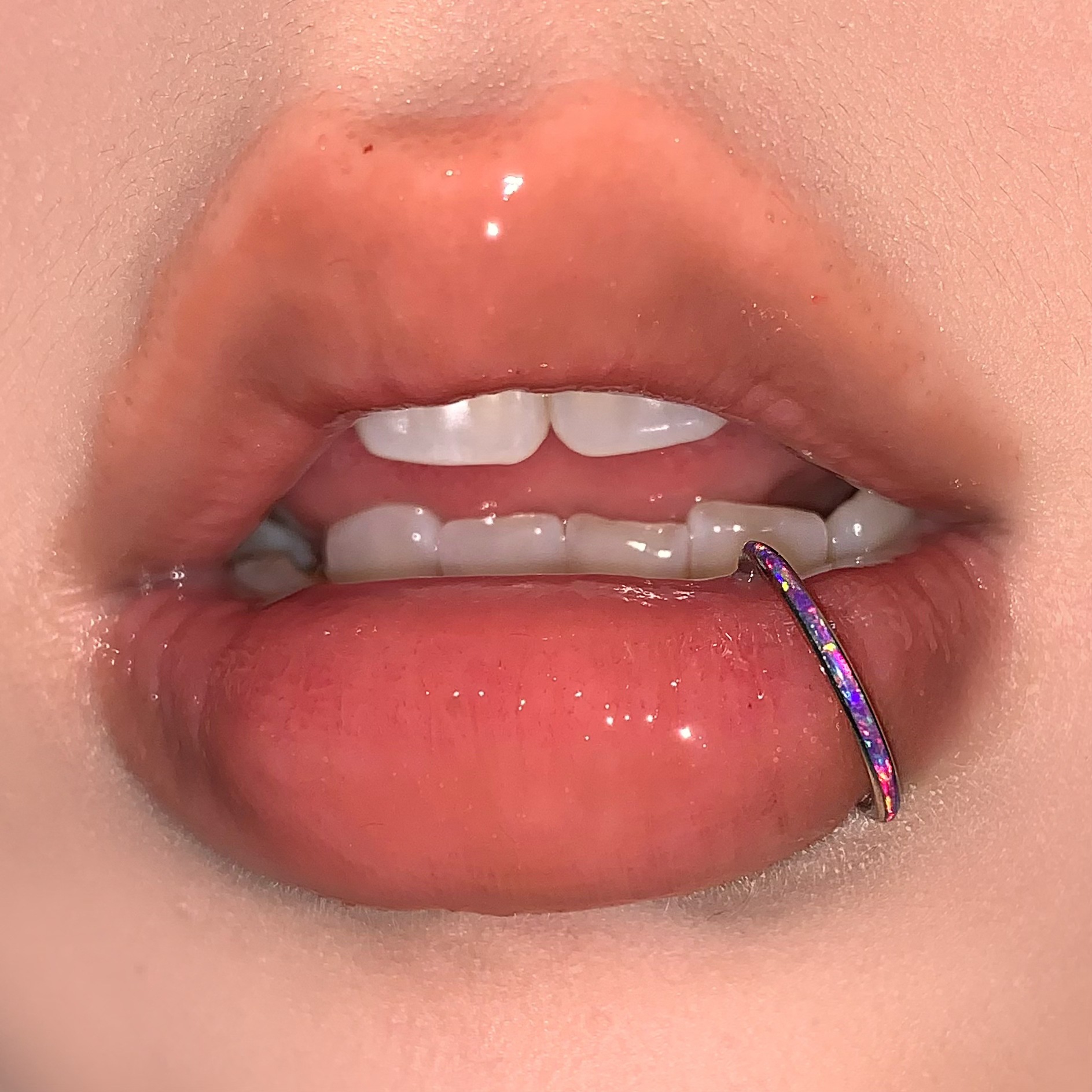 Pointed titanium steel lip stud product view