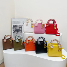 F؛rдμб߼СpݾyŮʿ