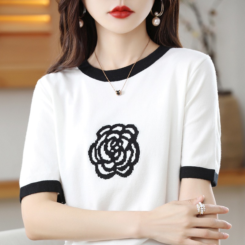 Damenbekleidung, Damenmode, Farbblock-T-Shirt mit Rundhalsausschnitt und Kamelienmuster, Kurzarm, lockere Passform, figurformendes Wollstrickoberteil für den Sommer_voghion.com