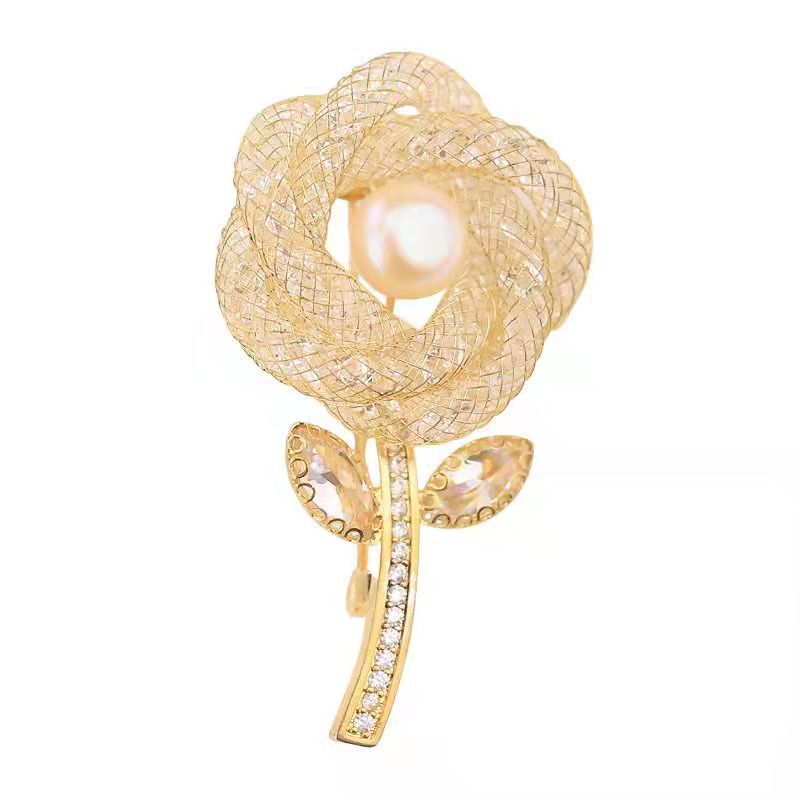  New Hollow Rose Gold Zircon Brooch Pins Women Crystal Freshwater Pearl Corsage Pins Fashion Party Dress Clothing Accessories Brooches