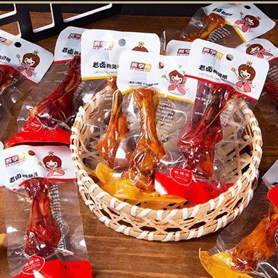 乡巴佬风味35g鸭腿小腿王香辣盐焗味卤味翅根独立包装即食整箱批