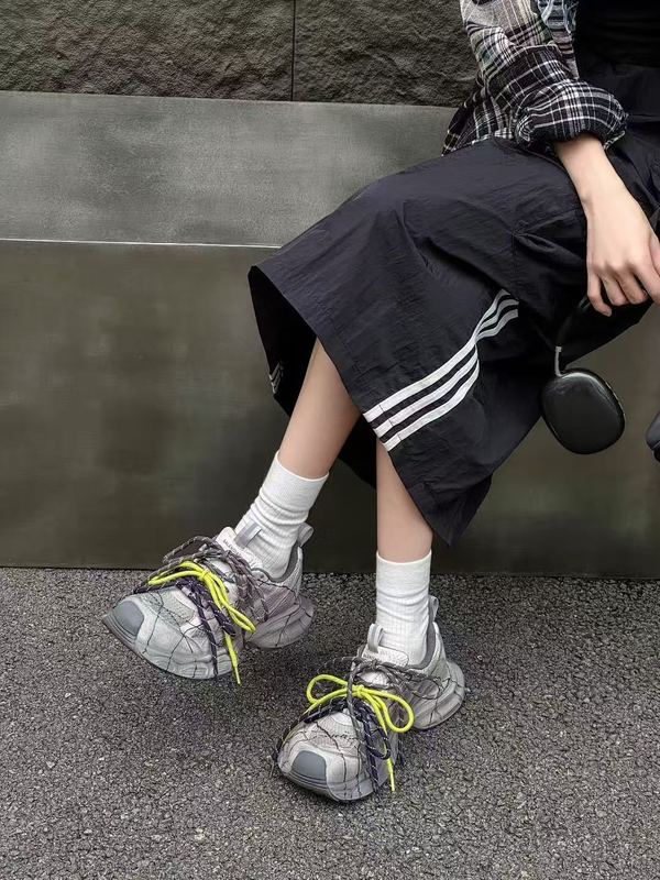 欧洲站老爹鞋女 2025秋季新款时尚透气厚底撞色做旧运动鞋一件代|undefined