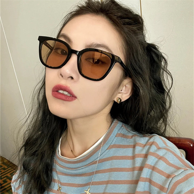 Nuovi occhiali da sole GM di vendita caldi Stesso stile degli occhiali da sole Tom edizione coreana Popolari su Internet per uomini e donne Occhiali da vista semplici color tè retrò_voghion.com