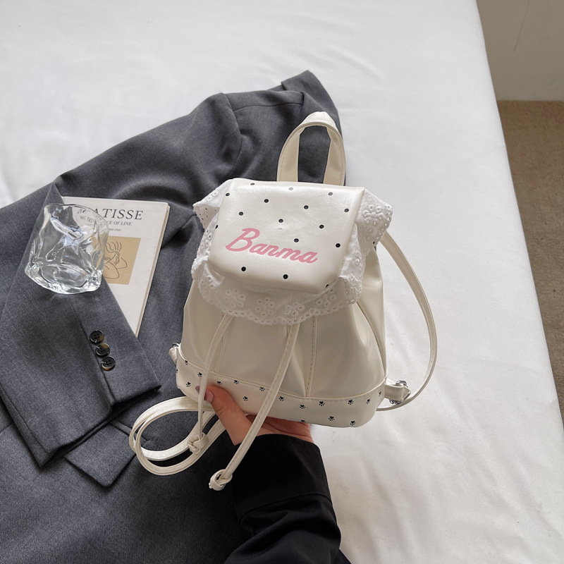 Coreana pequeña onda fresca mochila de encaje mujer verano 2026 nueva moda viajes viajes viajes mochila pequeña