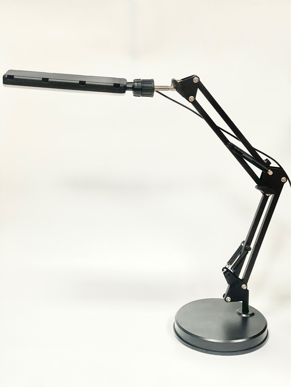 阅读台灯，黑色护眼，usb供电，简约折叠金属台灯，