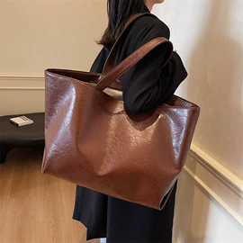 中大学生书包;男士单肩包;女士单肩包