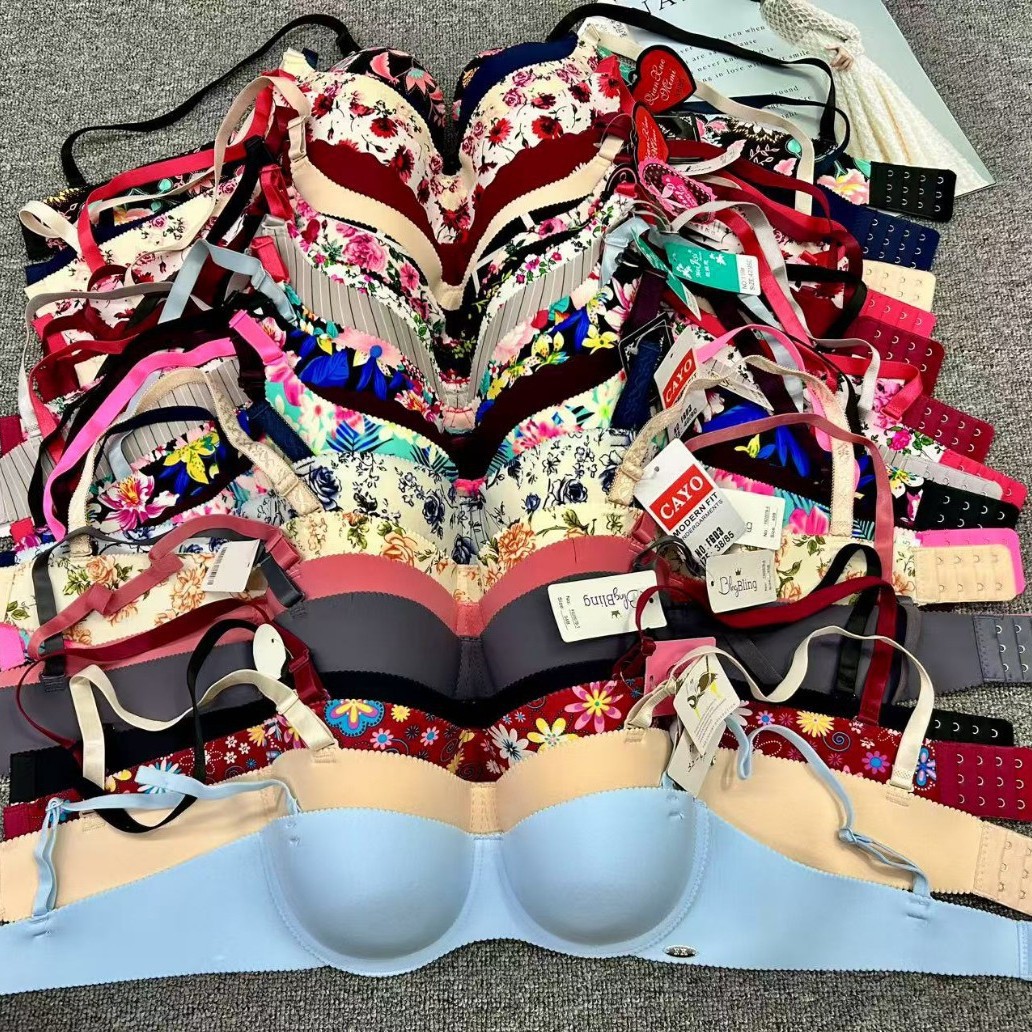 2025 verano nuevo tipo híbrido de una pieza brillante sin marcas sujetador de mujer se reúnen ropa interior ajustable