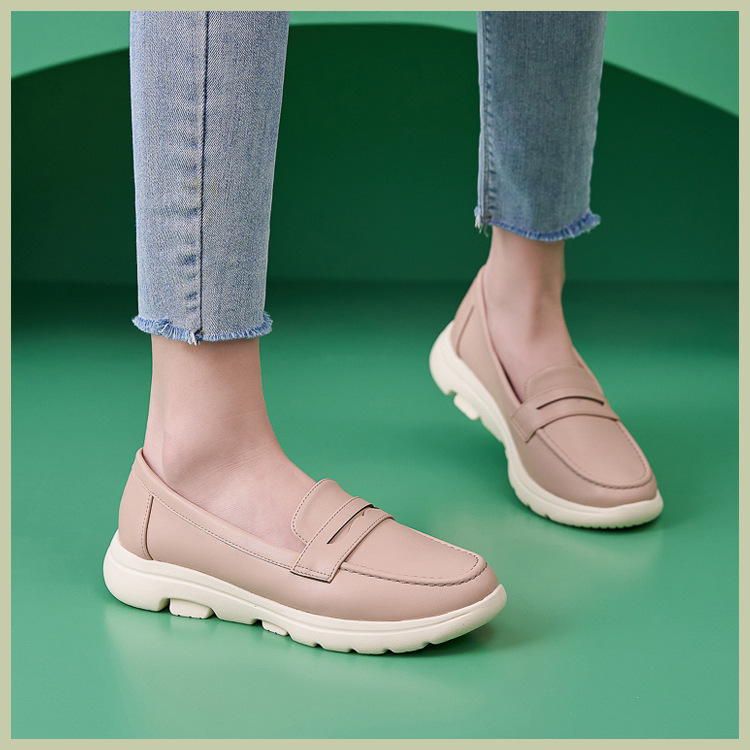 B888-12025 Spring Winter New Large Size Casual Fashion Non-Slip Soft Sole Mom Shoes For Women_voghion.com