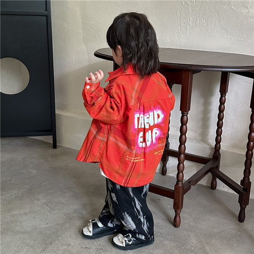 Boys' long-sleeved shirts 2024 new autumn clothing for children street style red plaid shirt baby children's clothing tops