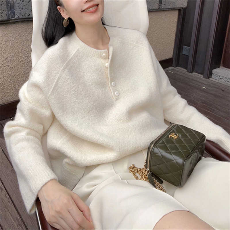 法式纯色高级感慵懒圆领针织打底衫女秋冬肌理感半开领软糯毛衣|undefined