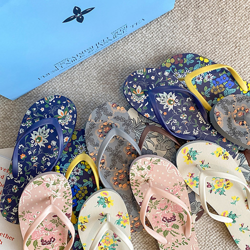 Cross-border flower pattern person-shaped backless flat sandals wholesale new women's summer outerwear fashionable flat open-toe sandals beach shoes