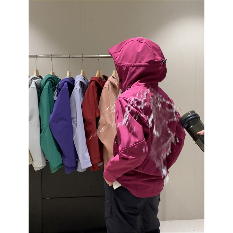 Big Sale Plus Velvet Goods Are Really Worth Buying Outdoors! Five-Proof Anti-Tear Volcanic Rock Thermal Jacket Control 99