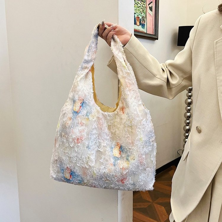 Fashionable we accompany the women's bags white average