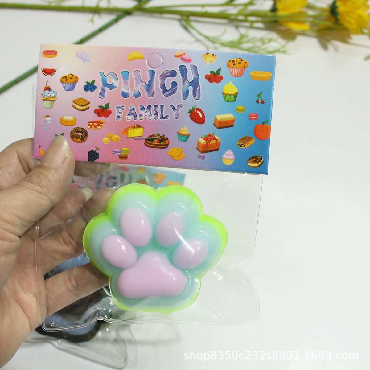 Explosiones transfronterizas coloridas lindas garras de gato descompresión juguetes pellizcantes regalos para niños al por mayor